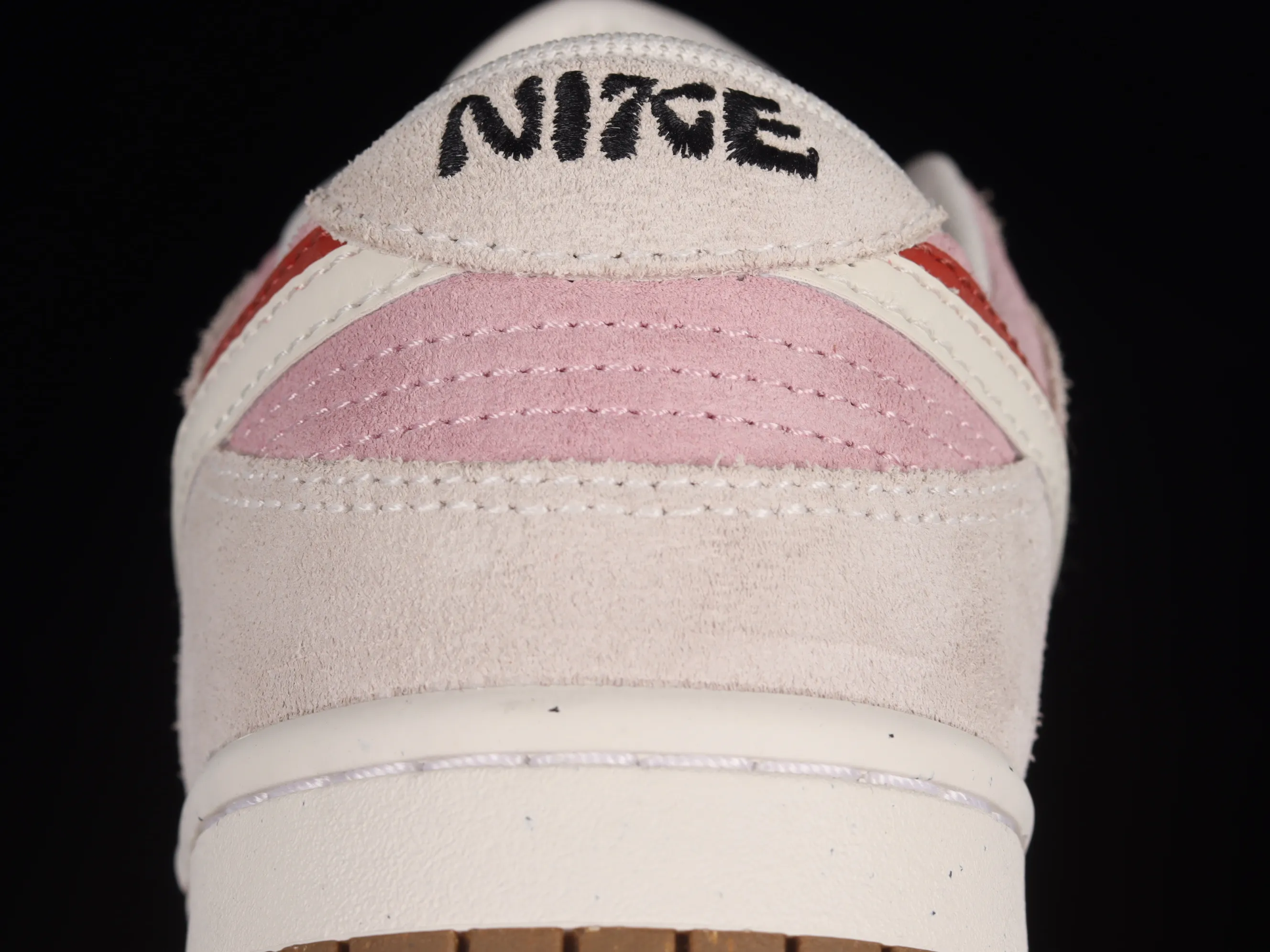 All categories Nk SB Dunk series Nk SB Dunk Low low-top sneakers Nk SB Dunk Low "85" red and white double hook SB low-top sports and leisure sneakers DO9457-100